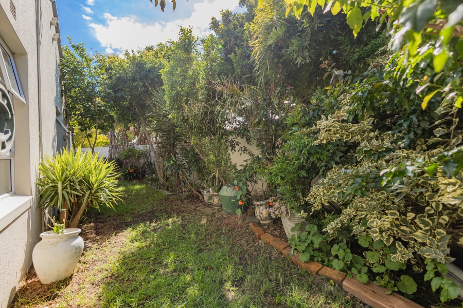 3 Bedroom Property for Sale in Plattekloof Glen Western Cape
